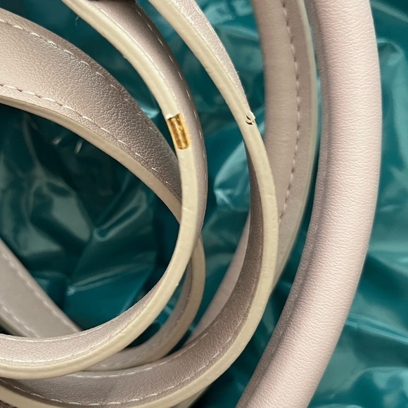 Giani Bernini Rose Nappa Satchel New With Tags Pockets Hand And Shoulder Straps - Picture 8 of 15